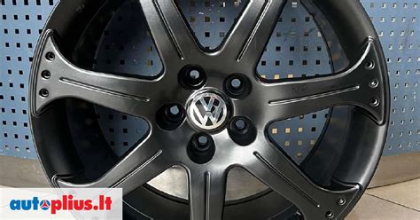 Volkswagen ratlankiai su logotipu