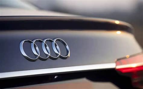 Audi automobilio logotipas