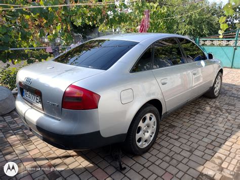 Audi A6 C5 interjeras su galinėmis sėdynėmis