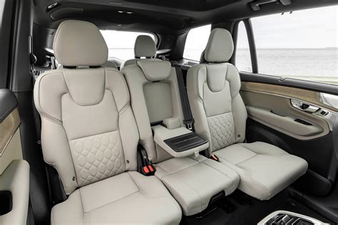 Volvo XC90 interjeras
