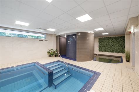 Vidinė baseino ir pirčių erdvė