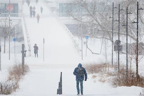Grafika, iliustruojanti greitą pristatymą įvairiose Lietuvos vietose