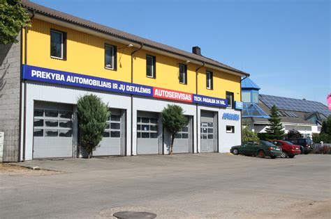 Autoservisas, atliekantis automobilio remontą