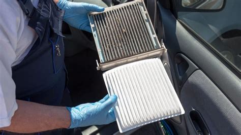 Užsikimšęs oro filtras motoroleryje