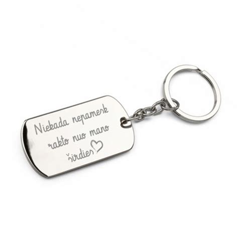 Graviruotas raktų pakabukas