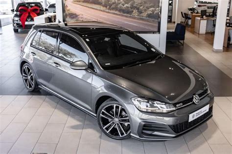 Volkswagen Golf VII GTD interjeras