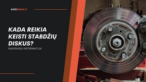 Automobilio ratlankis, padengtas stabdžių dulkėmis