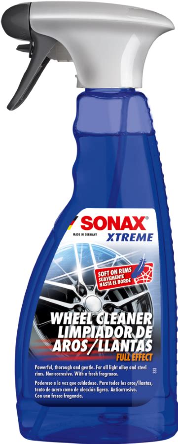 SONAX XTREME ratlankių valiklis purškiamas ant ratlankio