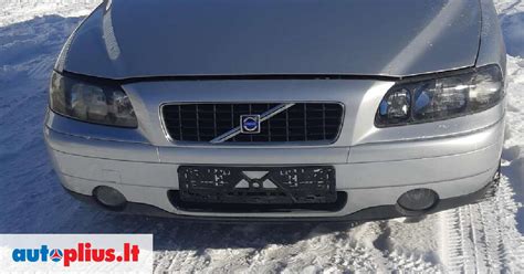 Volvo S60 priekis