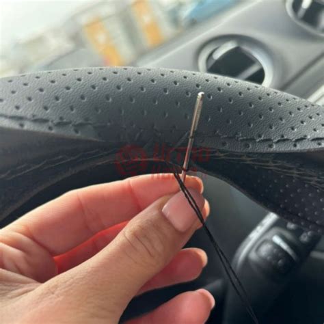 Automobilio vairo kolonėlės apdaila