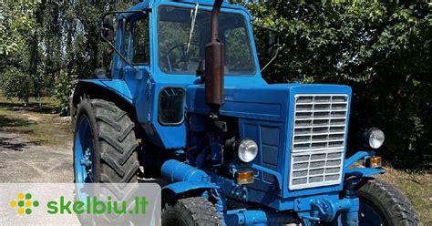 Traktorius MTZ-80 lauke