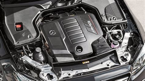 Audi automobilio variklio skyriaus nuotrauka