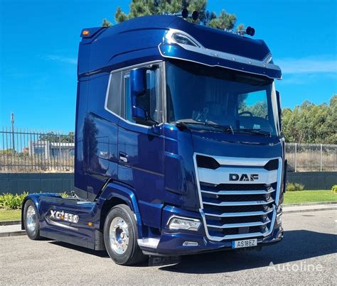DAF XG+ vilkiko priekis ir šoninė dalis