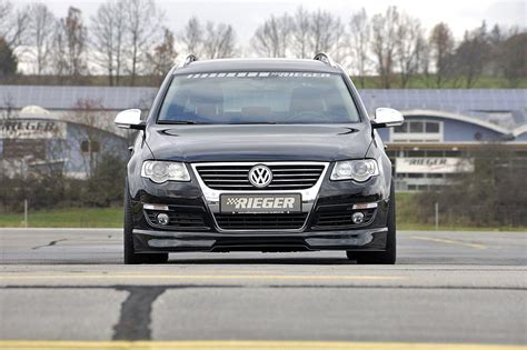 Pavyzdys VW Passat B6 su LED tuning galiniais žibintais