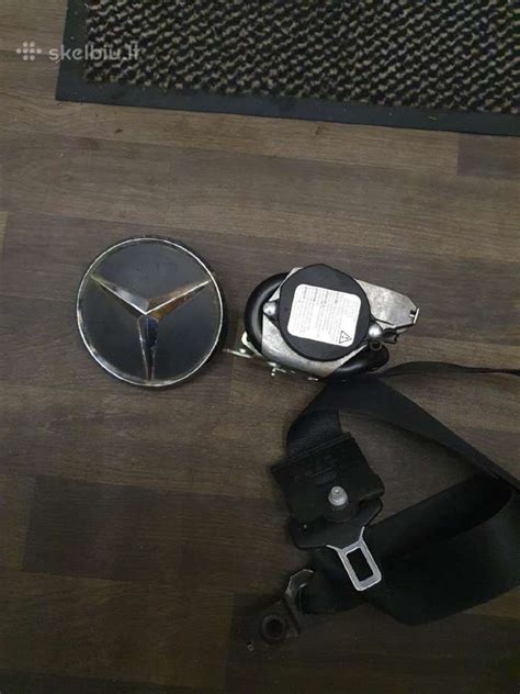 Simbolis: Galinių sėdynių saugos diržas