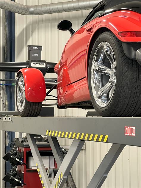 Automobilio ratų ir padangų patikra