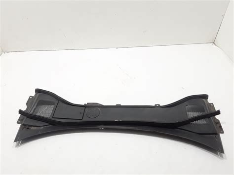 Volvo S60 prietaisų skydelis su šildomo priekinio stiklo mygtuku