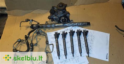 Schematinis Volvo kuro siurblio išėmimo procesas