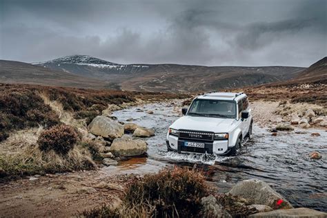 Naujojo Toyota Land Cruiser dizaino elementai