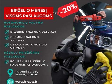 Automobilio salono siurbimas su specialiais antgaliais