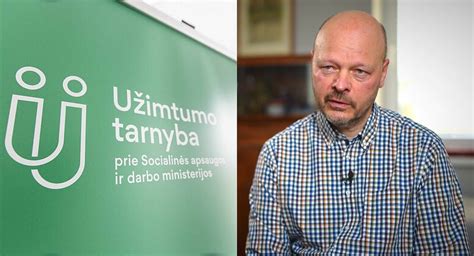 Artūras Stančikas tapo drobę.