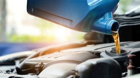 Įvairių tipų variklių alyvos