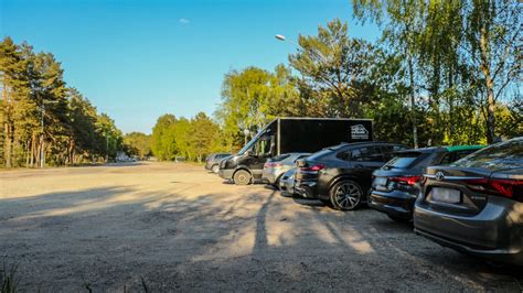 Schema su automobilių parkavimo zonomis ir kainomis pajūryje