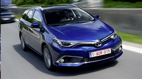 Toyota Auris Touring Sports dizainas