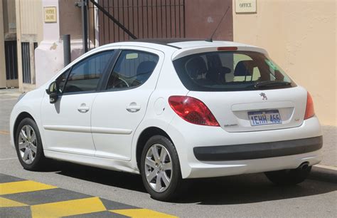 Peugeot 207 automobilio išorė