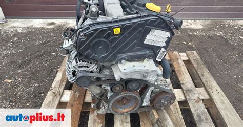 Saab 9-3 variklio skyrius