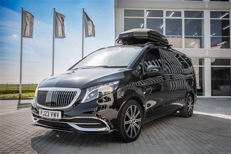 Mercedes-Benz R klasės interjero erdvė ir komfortas