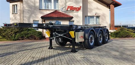 Fliegl konteinerinės puspriekabės
