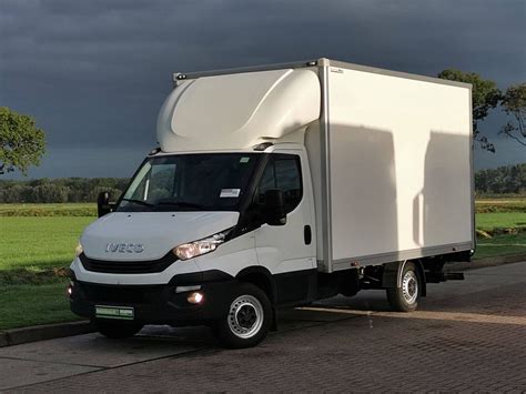 Iveco Daily furgono priekis