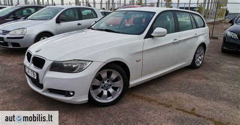 BMW 320 automobilio nuotrauka