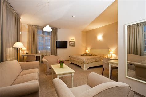 Viešbučio kambarys su virtuvėle