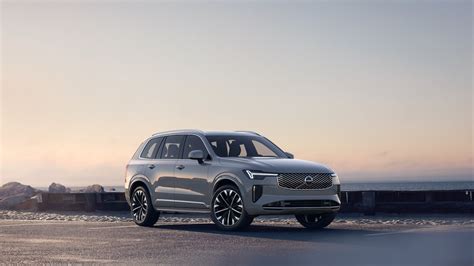 Infografika apie Volvo XC60 saugumo technologijas