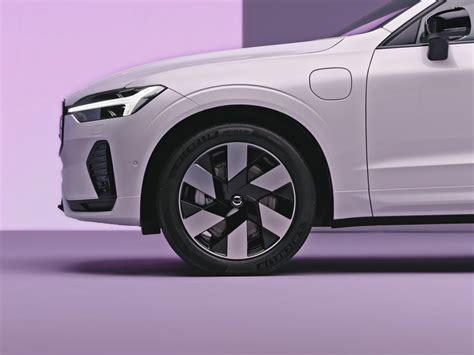 Volvo XC60 automobilio nuotrauka iš vidaus