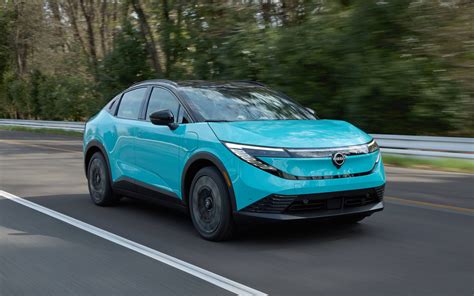 Nissan Leaf 2026 salono vaizdas