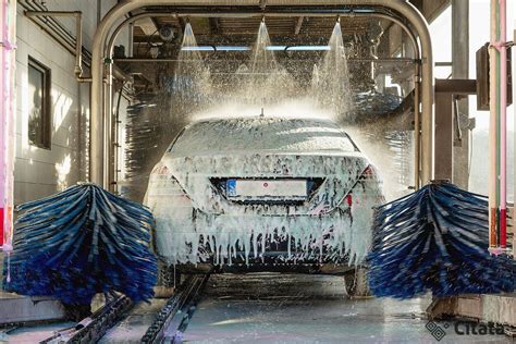 Automobilio apgadinimo dėl plovimo priežastys