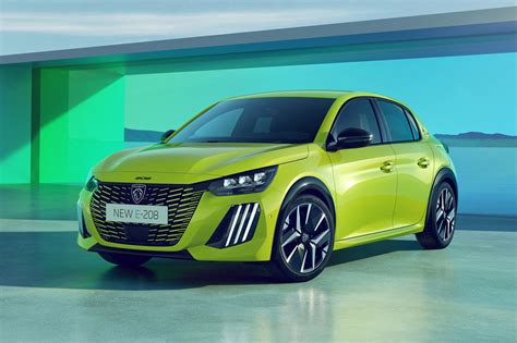 Peugeot serviso interjeras