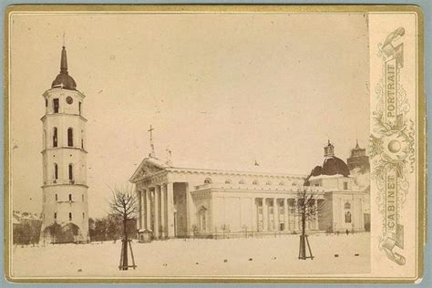 Senovinė nuotrauka su Vilniaus viešbučiu