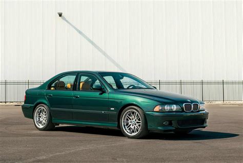 BMW E39 spalvos kodas lipduke