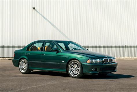 BMW E39 detalių dažymas pagal spalvos kodą