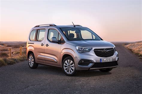 Opel Combo Life priekinė kamera