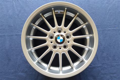 BMW Style 32 ratlankių dizainas