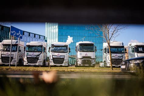 Sunkvežimių vairuotojų varžybų nuotrauka