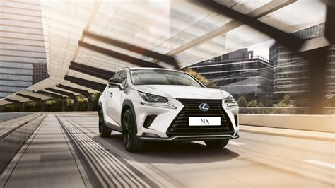 Lexus automobilis