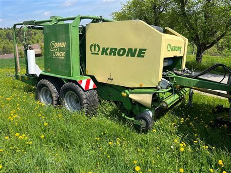 Krone Combi Pack 1500 ruloninio presas su kintama kamera