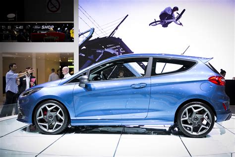 Naujos kartos Ford Fiesta interjeras