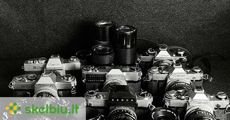Įvairūs fotoaparatai ir objektyvai automobilių fotografijai